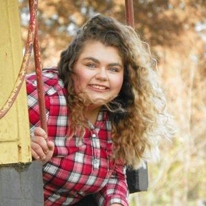 Meet your Posher, Alexis